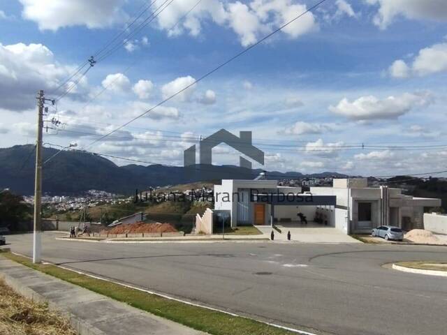 Terreno para Venda em Poços de Caldas - 2