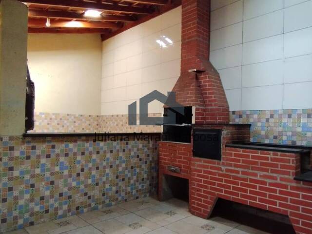 #77 - Casa para Venda em Poços de Caldas - MG - 1