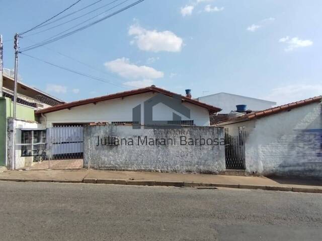 #78 - Casa para Venda em Poços de Caldas - MG - 1