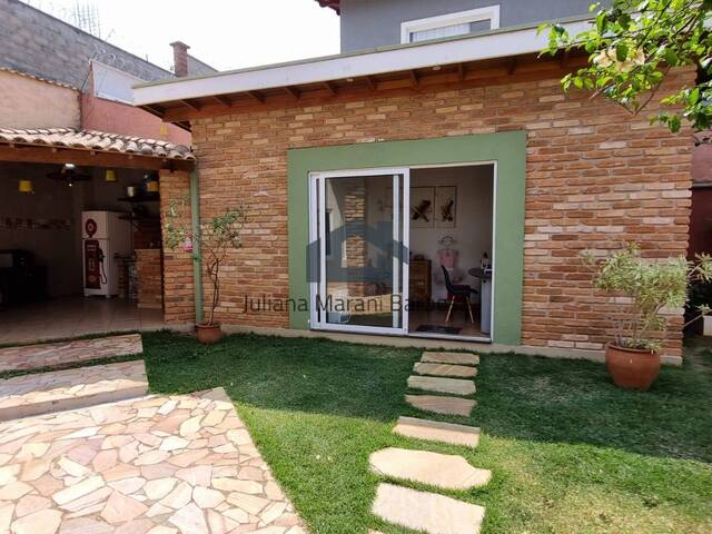 #81 - Casa para Venda em Poços de Caldas - MG - 1