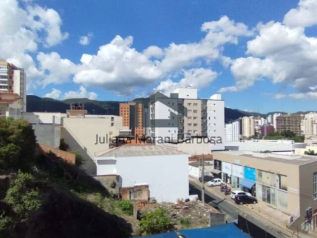 #90 - Apartamento para Venda em Poços de Caldas - MG - 2