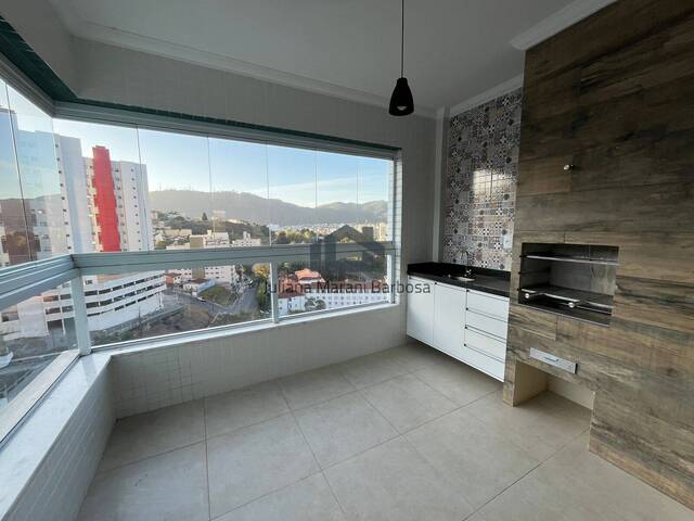 #101 - Apartamento para Venda em Poços de Caldas - MG - 2