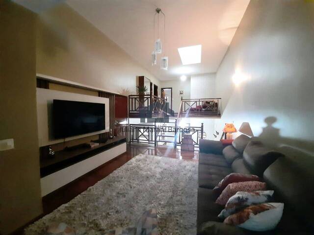 #104 - Casa para Venda em Poços de Caldas - MG - 3