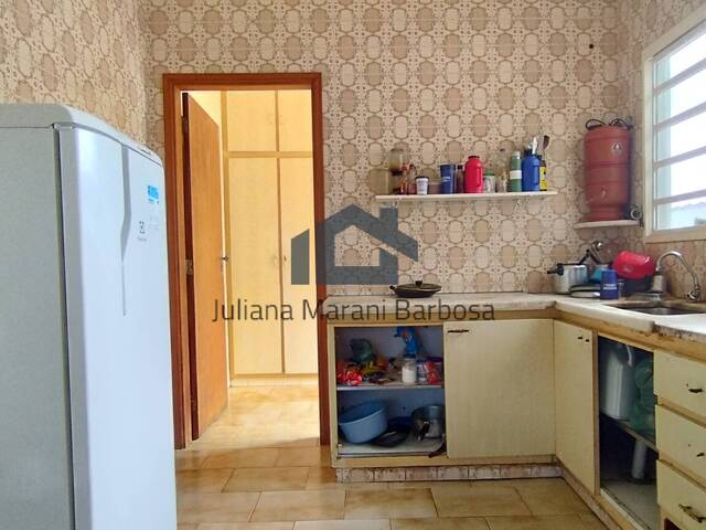 Casa para Venda em Poços de Caldas - 5