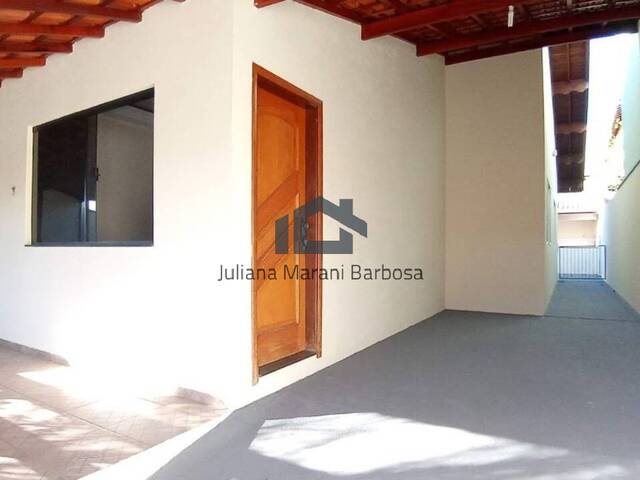 #143 - Casa para Venda em Poços de Caldas - MG - 3