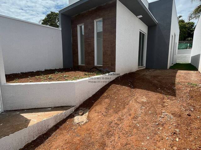 #146 - Casa para Venda em Poços de Caldas - MG - 1