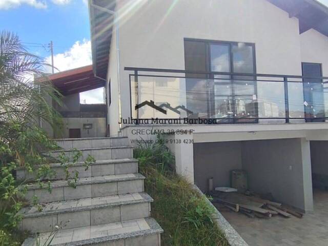 #155 - Casa para Venda em Poços de Caldas - MG - 1