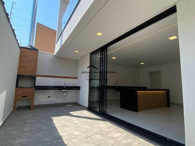 Casa para Venda em Poços de Caldas - 3