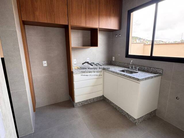 Casa para Venda em Poços de Caldas - 4